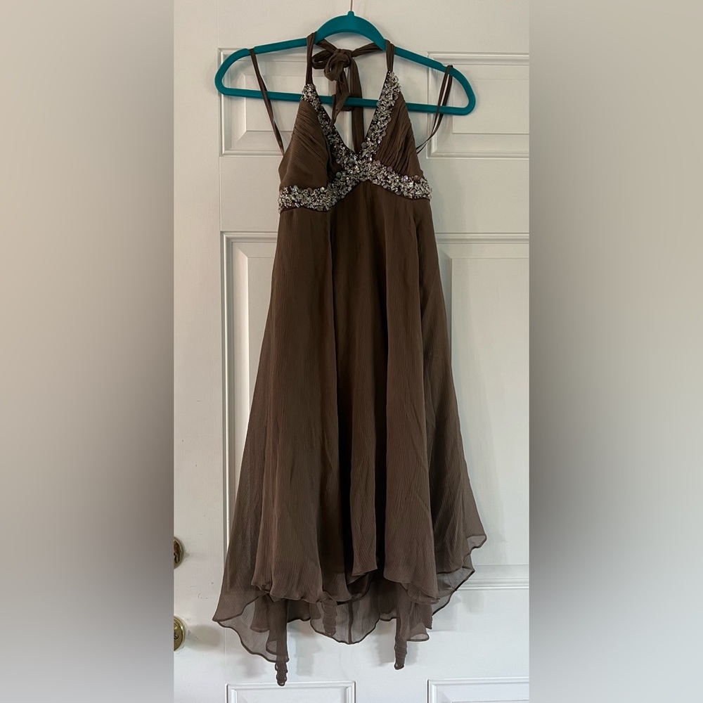 BCBG Max Azaria Size 12 Cocktail Crepe lined dress.